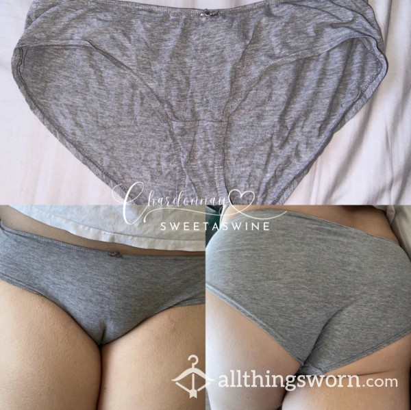 🍑Worn Full Back Grey Cotton Panties🩶