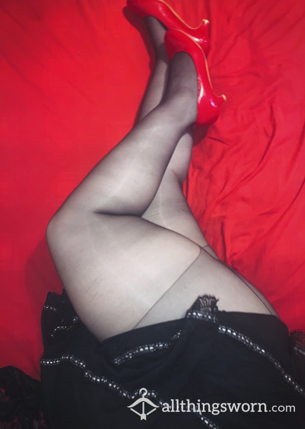 Worn Pantyhose / Tights (XL)