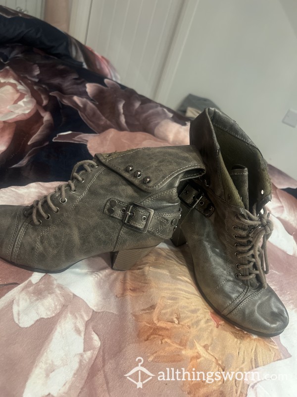 Worn Smelly Work Boots X