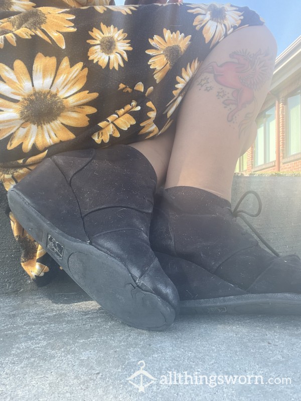 Worn Wedge Booties