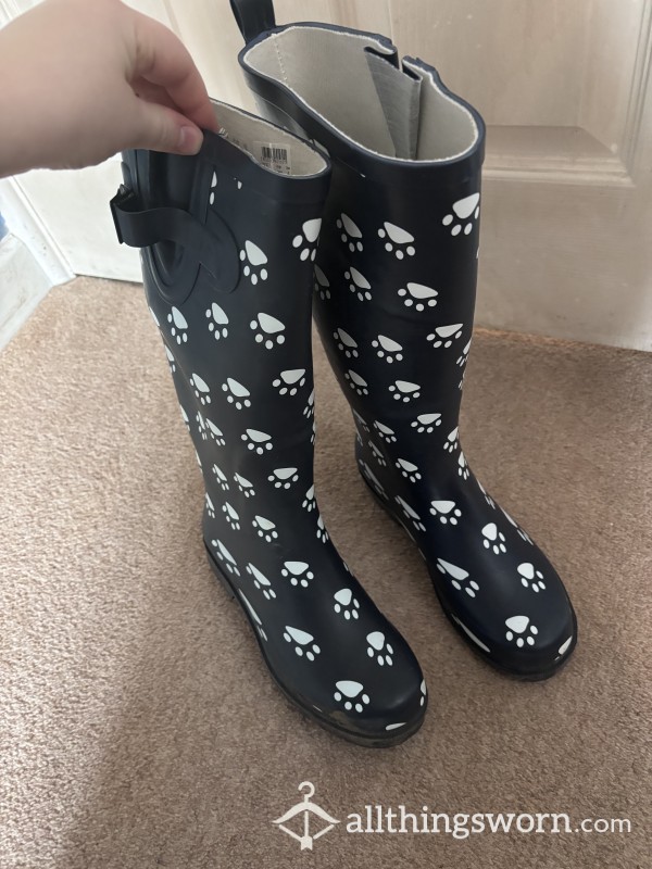 Worn Wellies - SIZE 4/5