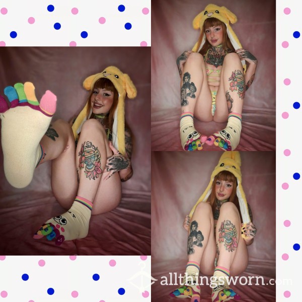 Yellow Toe Socks!!!&56PIC BUNDLE!