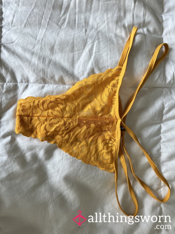 Yellow VS G-String