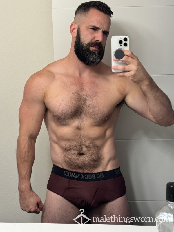 BeardedMuscleDaddy