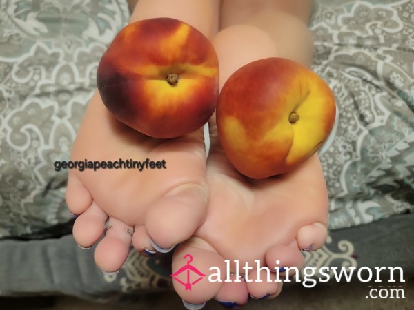 GeorgiaPeachTinyFeet