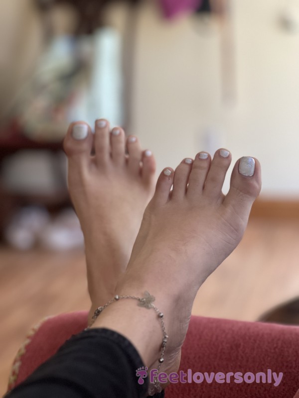 Honeybeesfeet